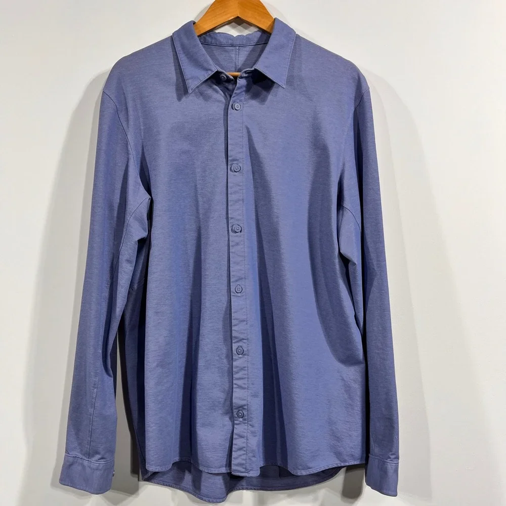 Lululemon Commission Mens Long Sleeve Button Down Shirt XL Blue Career Office